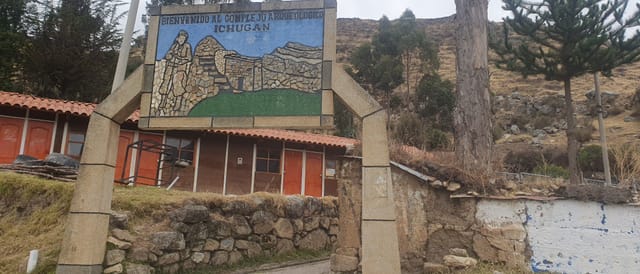 Complejo Arqueológico de Ichugan